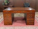 Klassiek Engels bureau (partnerdesk) #547