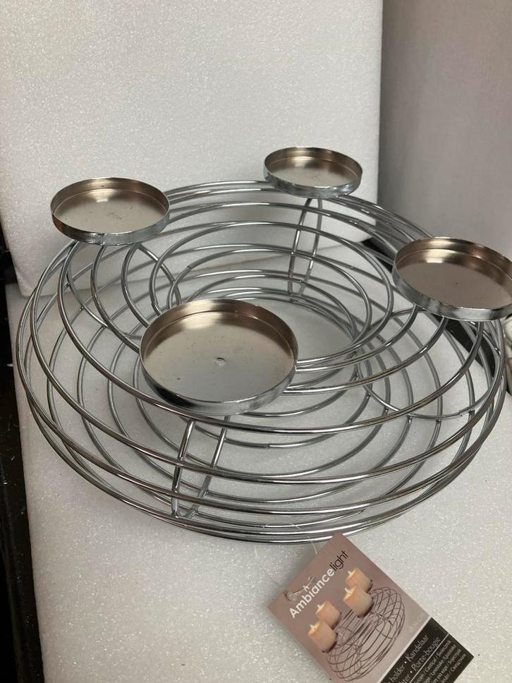 Metalen Krans Kandelaar - Sfeervol, Huis en Inrichting, Woonaccessoires | Kandelaars en Kaarsen, Nieuw, Kandelaar, Minder dan 25 cm