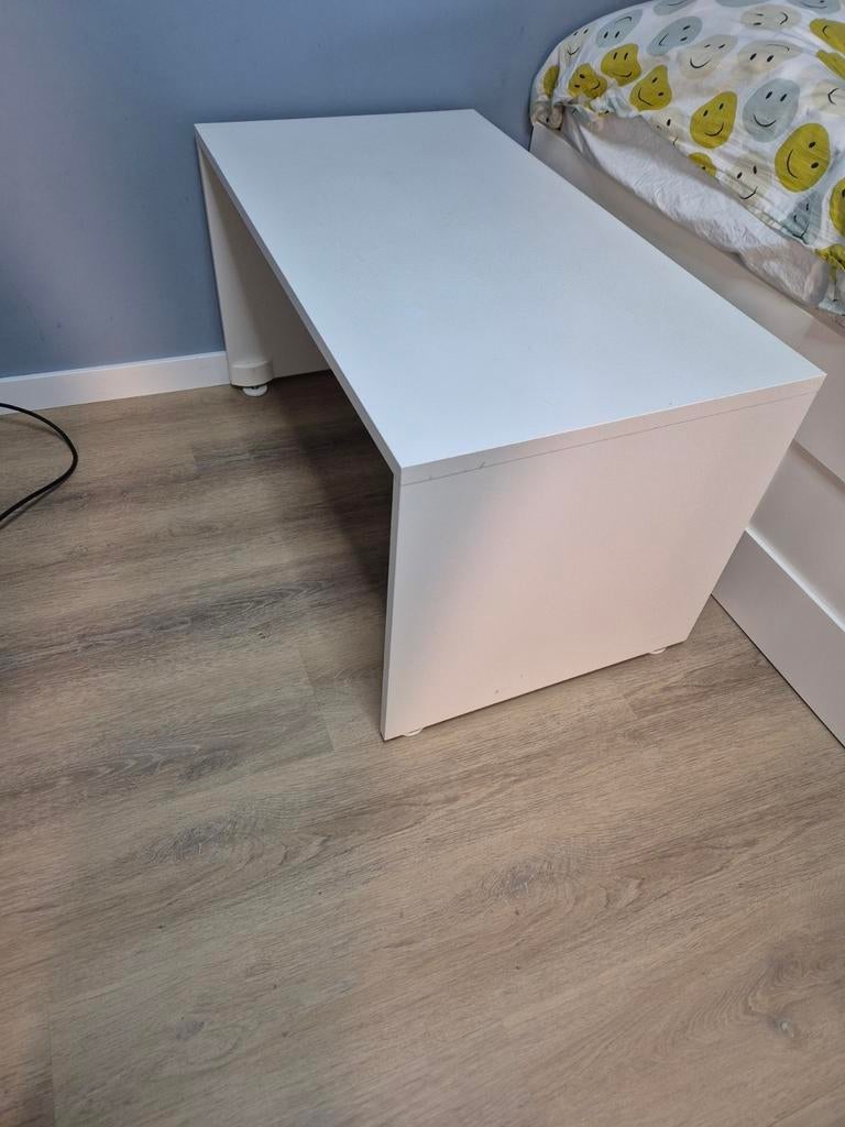 Wit tafeltje/bijzettafel smastad, Ophalen, Minder dan 45 cm, Gebruikt, 75 cm of meer