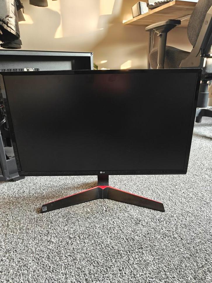 Lg monitor, Computers en Software, Monitoren, Zo goed als nieuw, 61 t/m 100 Hz, HDMI, Gaming, IPS, Full HD, 1 tot 2 ms, Ophalen