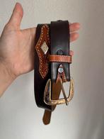Vintage retro bruine western stijl geborduurde lederen riem, Kleding | Dames, Riemen en Ceinturen, Vintage, Vintage, 90 tot 100 cm