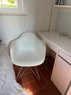 Kuipstoel eames stijl, Huizen en Kamers, Kamers te huur
