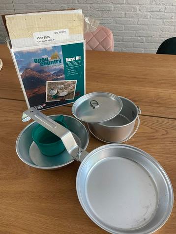 Kookset voor op de camping (Mess Kit)