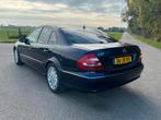 Mercedes-Benz E-Klasse 2.6 E240 Sedan AUT 2002 Blauw, Auto's, Automaat, 2597 cc, Grijs, Particulier
