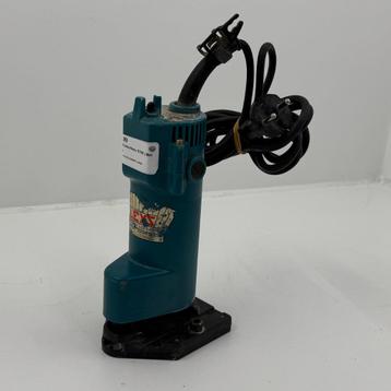 Makita Kantenfrees 8705 | Met garantie beschikbaar voor biedingen