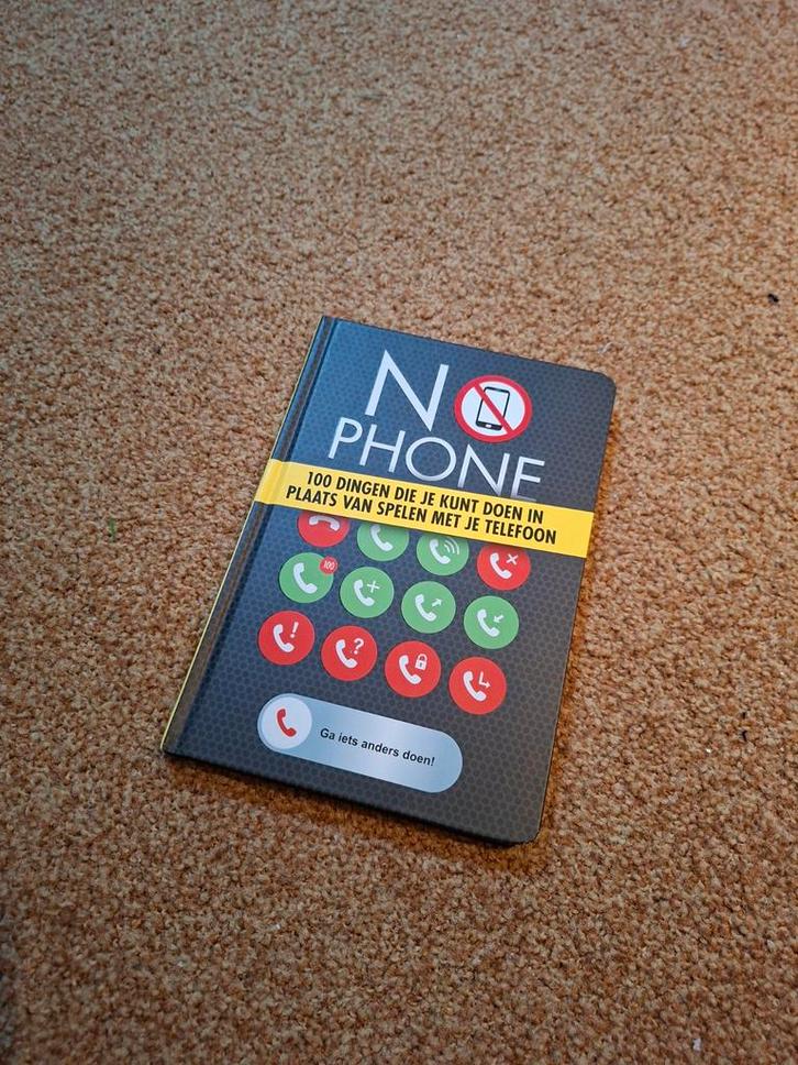 No Phone, Boeken, Overige Boeken, Zo goed als nieuw, Ophalen