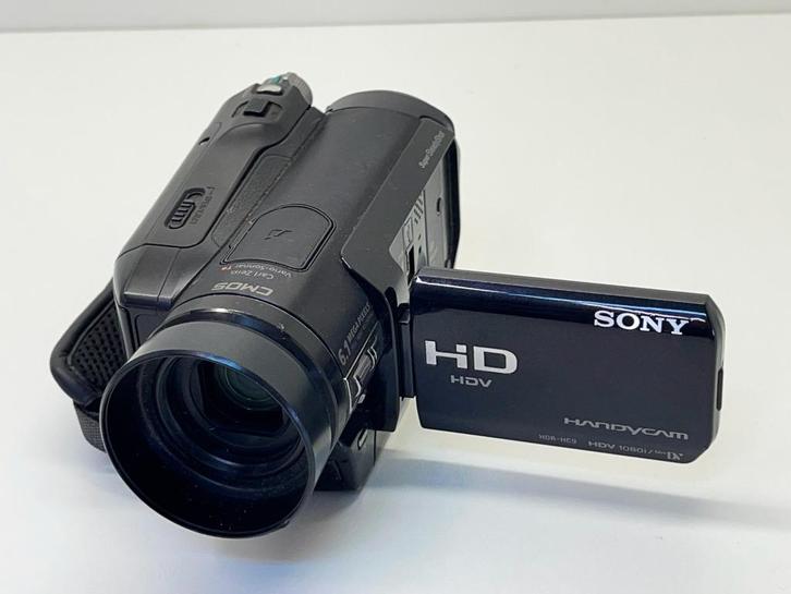 SONY HDR-HC9E Mini DV met firewire om direct DIGITALISEREN, Audio, Tv en Foto, Videocamera's Digitaal, Zo goed als nieuw, Band, Disc of Geheugen