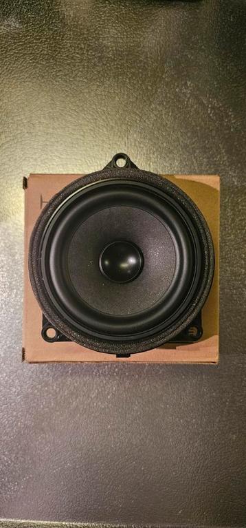 BMW 1 Serie F20/21 Speaker Links - Deur beschikbaar voor biedingen