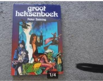 Groot heksenboek Peter Haining beschikbaar voor biedingen