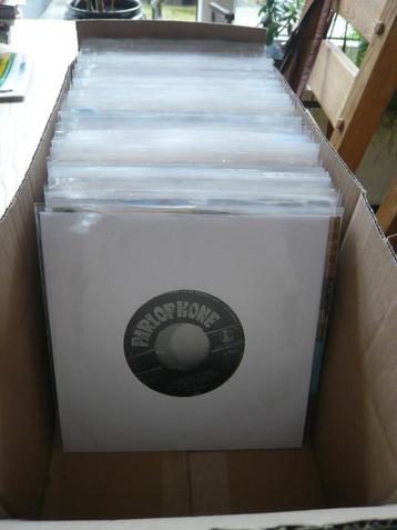 Te Koop Jaren 60 Singles. beschikbaar voor biedingen