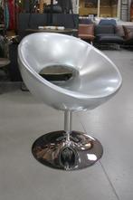 3 leuke ronde eetkamerstoelen eggchair rvs zilver draaibaar
