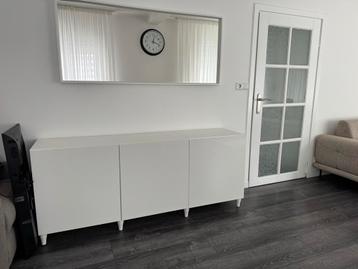 Witte hoogglans dressoir met 3 deuren