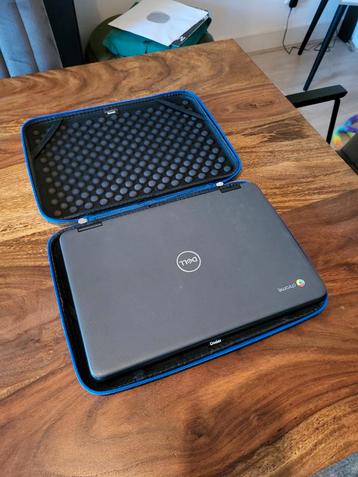 Dell Chromebook Zwart Excellente Conditie met Blauwe Hoes  beschikbaar voor biedingen