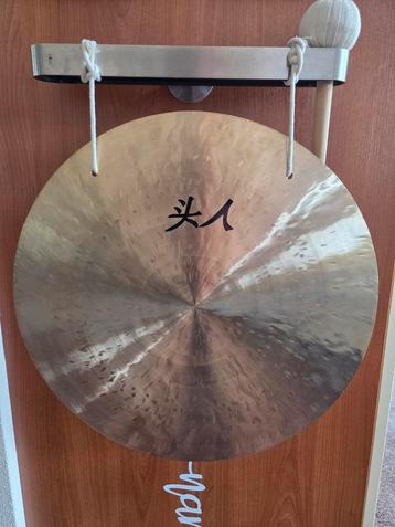 Grote zware gong 45 cm beschikbaar voor biedingen