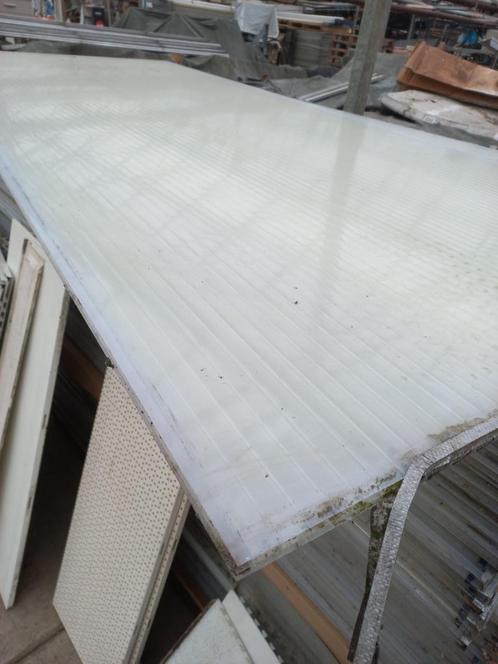 Polycarbonaat kanaalplaat 1 m bij 2.5 m D=16 mm, Doe-het-zelf en Verbouw, Platen en Panelen, Overige materialen, Minder dan 20 mm