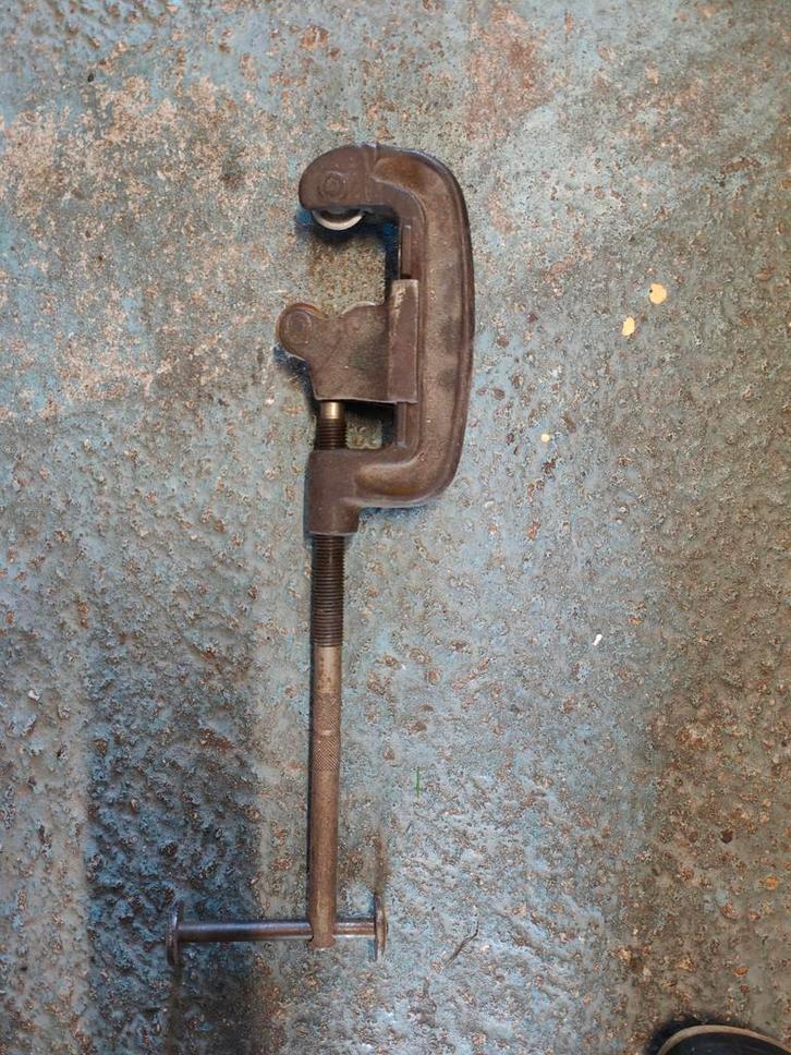 Pijpsnijder uit inboedel, Doe-het-zelf en Verbouw, Gereedschap | Handgereedschap, Gebruikt, Ophalen of Verzenden