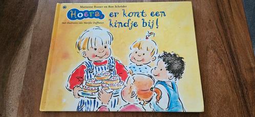 hoera er komt een kindje bij, Boeken, Kinderboeken | Baby's en Peuters, Gelezen, Ophalen of Verzenden