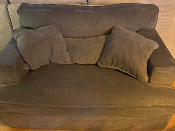 Bank grijs 140x110 cm