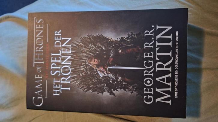 George R.R. Martin - Het spel der tronen (Game of Thrones), Boeken, Fantasy, Zo goed als nieuw, Verzenden
