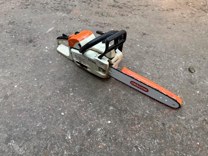 Stihl MS 201 C Kettingzaag bj 2018 nieuw blad en ketting, Doe-het-zelf en Verbouw, Gereedschap | Zaagmachines, Gebruikt, Kettingzaag