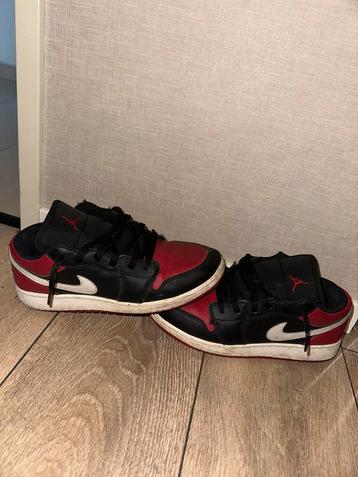 Nike jordan schoenen beschikbaar voor biedingen
