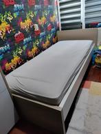 Bed met matras en Nachtkastje, Ophalen, 90 cm, Eenpersoons, Wit