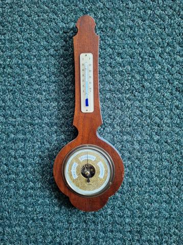 Houten Barometer met Thermometer 34 cm beschikbaar voor biedingen
