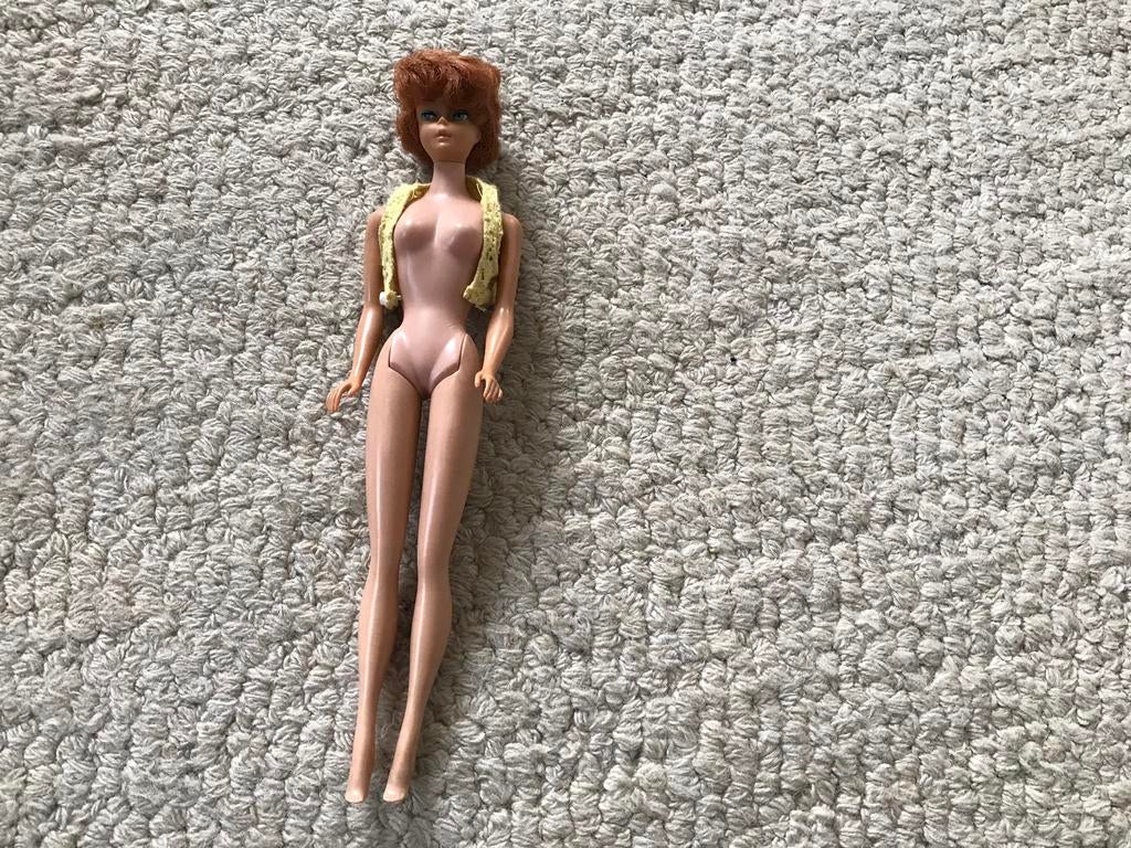 Vintage 1960 bubble cut barbiepop,midge ,rood haar,japan, Verzamelen, Poppen, Ophalen of Verzenden, Gebruikt