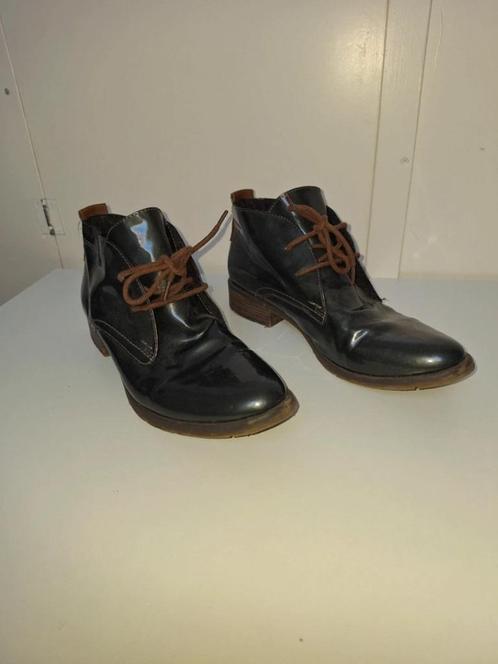 Leuke groen-grijze schoenen Marco Tozzi maat 42, Kleding | Dames, Schoenen, Zo goed als nieuw, Overige typen, Groen, Ophalen of Verzenden