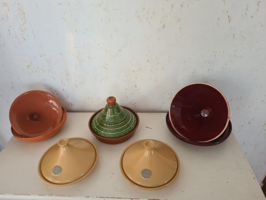 Verschillende tajine, Huis en Inrichting, Keuken | Potten en Pannen, Zo goed als nieuw, Overige typen, Overige materialen, Inductieplaat