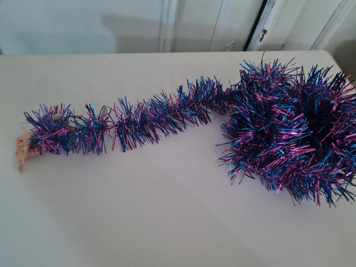 Vintage gekleurde tinsel 1.50 m lang, Diversen, Kerst, Zo goed als nieuw, Ophalen of Verzenden