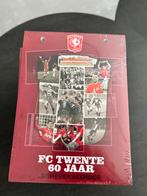 Fc Twente kalender 60 jaar (5 stuks), Verzamelen, Ophalen, Nieuw, F.C. Twente, Overige typen