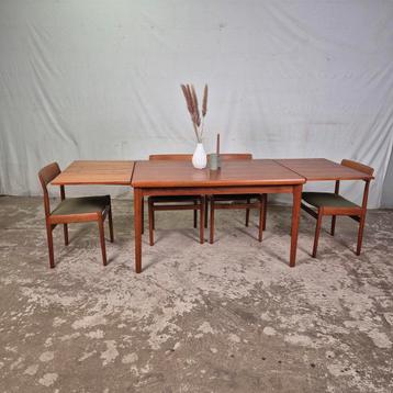 Henning Kjearnulf, AM Møbler verlengbare Deense eettafel beschikbaar voor biedingen