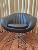 Zwart skaileren vintage fauteuil kuipstoel, Ophalen, Gebruikt, Minder dan 75 cm, 50 tot 75 cm