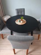 Eettafel van ikea 105 cm, Huis en Inrichting, Complete eetkamers, 4 tot 6 stoelen, Ophalen of Verzenden, Zo goed als nieuw