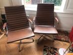 Eames EA 116 Lounge stoelen design stoelen, Huis en Inrichting, Stoelen, Ophalen, Gebruikt, Twee, Bruin
