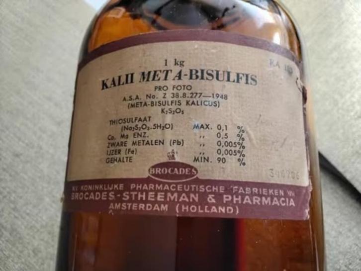 Oude apothekers pot van Brocades Amsterdam met etiket intact, Antiek en Kunst, Antiek | Glas en Kristal, Ophalen of Verzenden