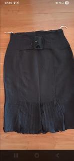Mooie zwarte gevoerde rok met leuke onderkant en riem, maat, Kleding | Dames, Maat 38/40 (M), Zwart, Bogie, Ophalen of Verzenden