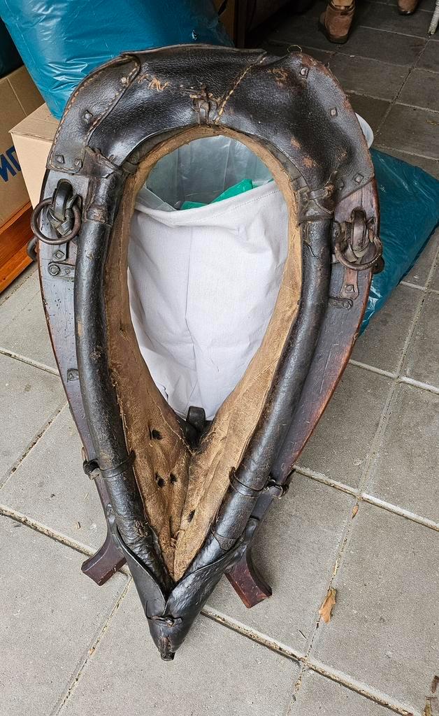 Antieke haam / gareel voor paardentuig, Antiek en Kunst, Curiosa en Brocante, Ophalen of Verzenden