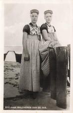 Zeeland, Walcheren aan de Zee, klederdracht, Ophalen of Verzenden, 1940 tot 1960, Gelopen, Zeeland