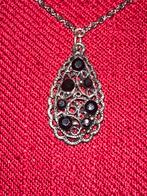 Ketting met hangertje, Gebruikt, Ophalen of Verzenden, Zilver, Overige materialen