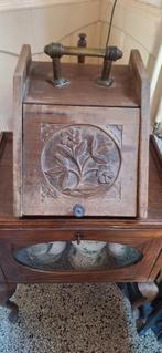 Stoof, Antiek en Kunst, Ophalen