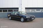 BMW 7-serie 750i E38 5.4 V12 l Eerste eigen. l Dealer ond., Auto's, BMW, Automaat, Gebruikt, Beige, 12 cilinders
