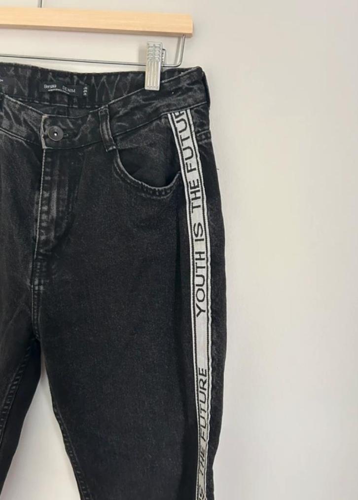 Grijze mom jeans spijkerbroek maat S, Kleding | Dames, Spijkerbroeken en Jeans, Zo goed als nieuw, W28 - W29 (confectie 36), Grijs