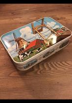 Koekjes blik v. Verkade Zaandam met molens koe & ophaal brug, Verzamelen, Blikken, Ophalen of Verzenden, Zo goed als nieuw, Verkade
