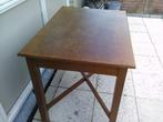 Mooie vintage eettafel klein model in een mooie konditie., Ophalen