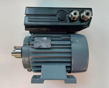 VEM elektromotor met frequentieregelaar compact drive beschikbaar voor biedingen