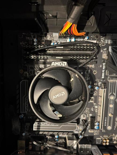AMD Ryzen 5 1600 – 6 cores / 12 threads + Wraith koeler, Computers en Software, Processors, Zo goed als nieuw, 3 tot 4 Ghz, Ophalen of Verzenden