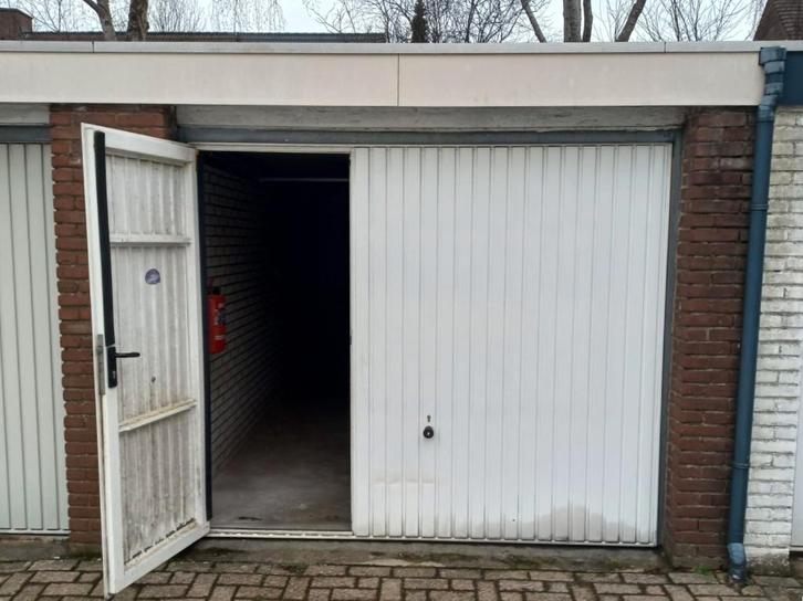 Garagebox te koop – Barendrecht – Noord, Auto diversen, Autostallingen en Garages
