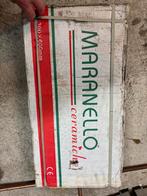 Maranello witte tegels 60x30cm - 10 hele + stukken, Ophalen, 40 tot 60 cm, Gebruikt, Keramiek